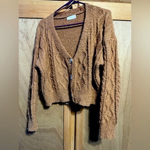Brown long sleeve sweater